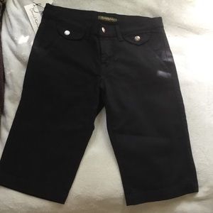 New David Kahn black Bermuda jean shorts 27